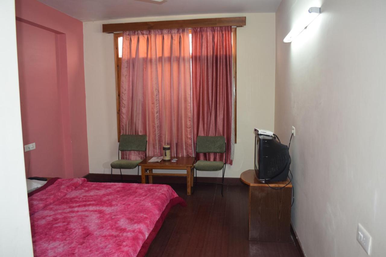 Hotel Adarsh Annexe Manali  Luaran gambar
